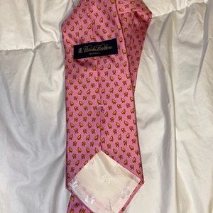 Brooks brothers tie